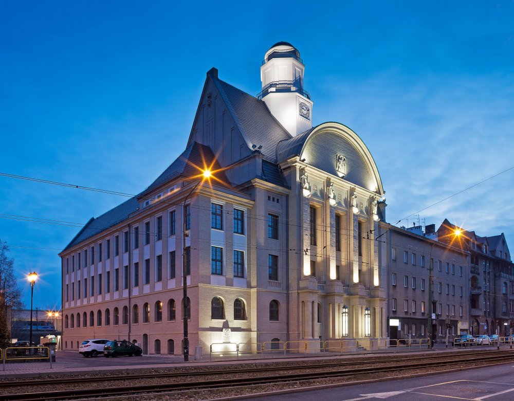 Uniwersytet Ekonomiczny w Katowicach Zobacz więcej